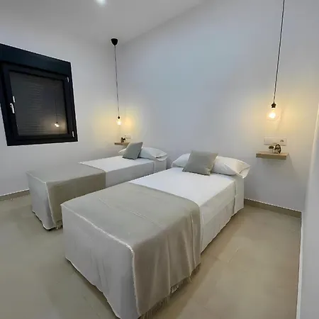 Holiday home Chalet Con Jardin Ac Y Barbacoa Conil De La Frontera